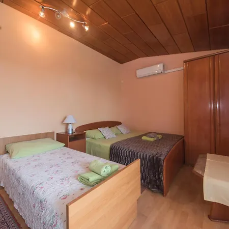 Apartman Vida *